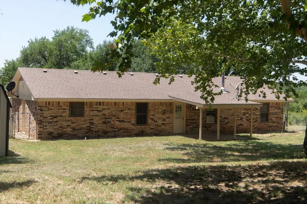 828 Armadillo Drive Lorena, TX 76655