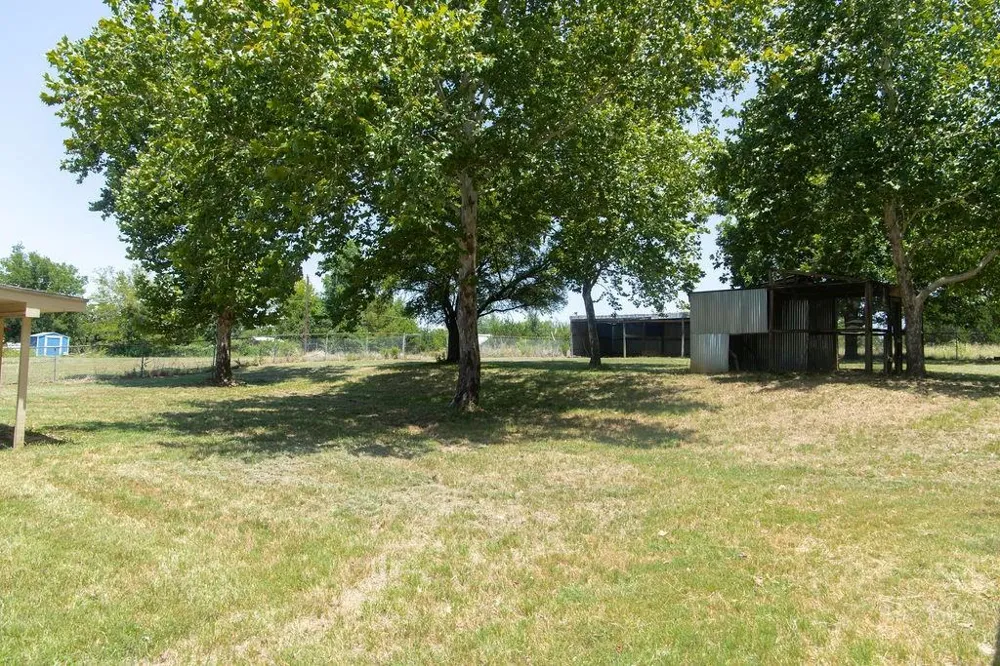 828 Armadillo Drive Lorena, TX 76655
