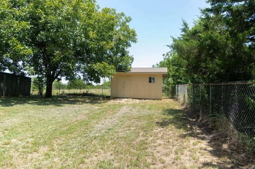 828 Armadillo Drive Lorena, TX 76655