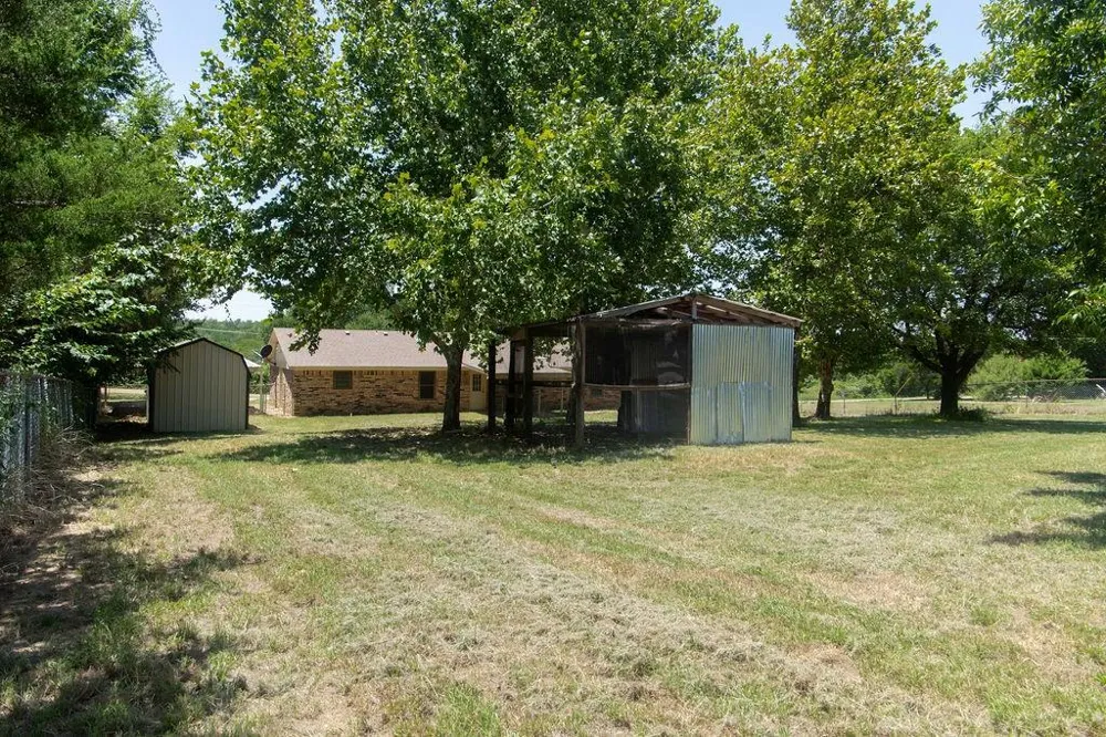 828 Armadillo Drive Lorena, TX 76655