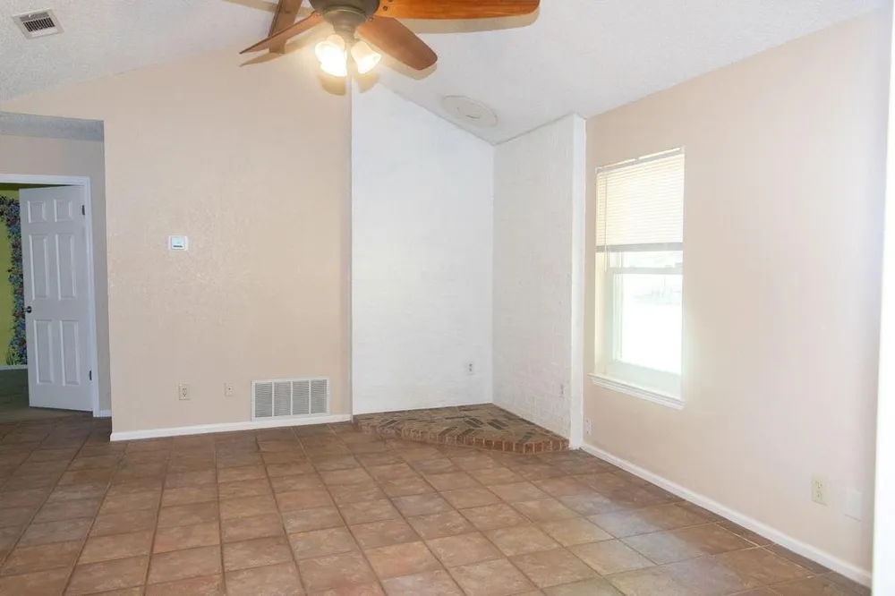 828 Armadillo Drive Lorena, TX 76655