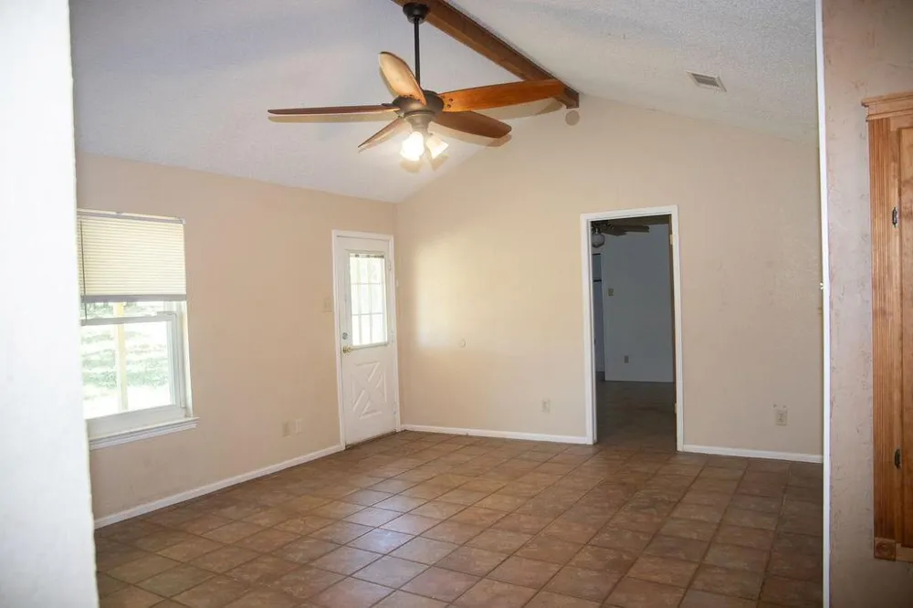 828 Armadillo Drive Lorena, TX 76655