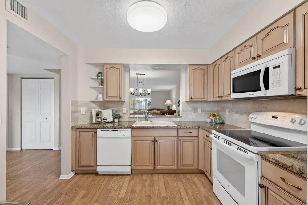 5906 CRYSTAL SHORES DRIVE #404 Boynton Beach, FL 33437
