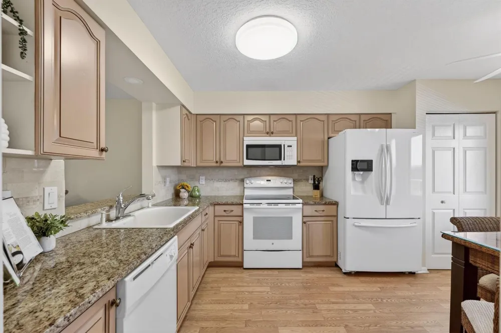 5906 CRYSTAL SHORES DRIVE #404 Boynton Beach, FL 33437