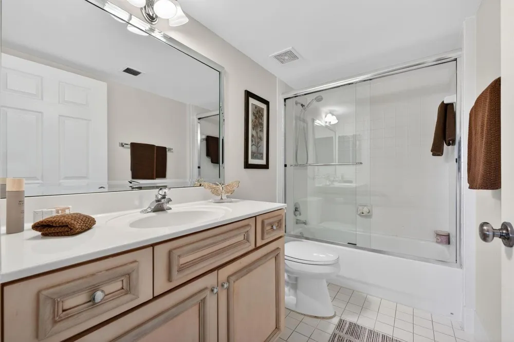 5906 CRYSTAL SHORES DRIVE #404 Boynton Beach, FL 33437