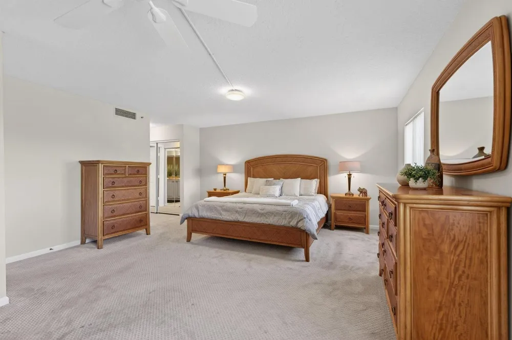 5906 CRYSTAL SHORES DRIVE #404 Boynton Beach, FL 33437