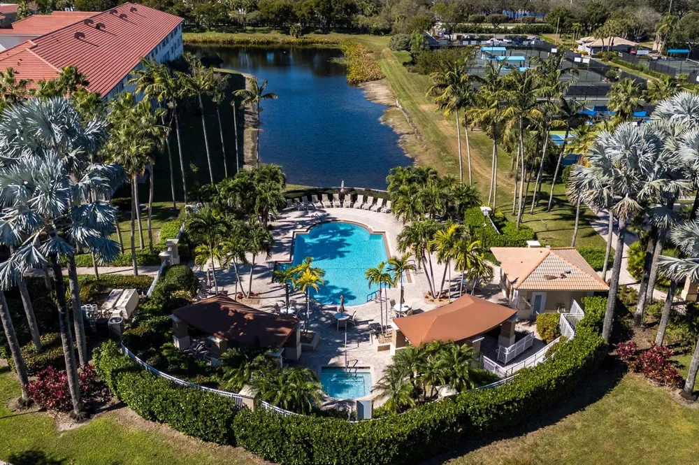 5906 CRYSTAL SHORES DRIVE #404 Boynton Beach, FL 33437