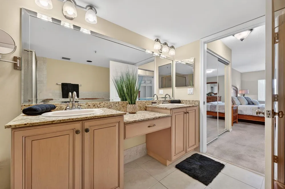 5906 CRYSTAL SHORES DRIVE #404 Boynton Beach, FL 33437