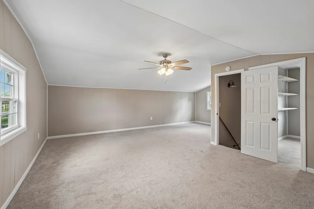807 Hilltop Dr Greeneville, TN 37745