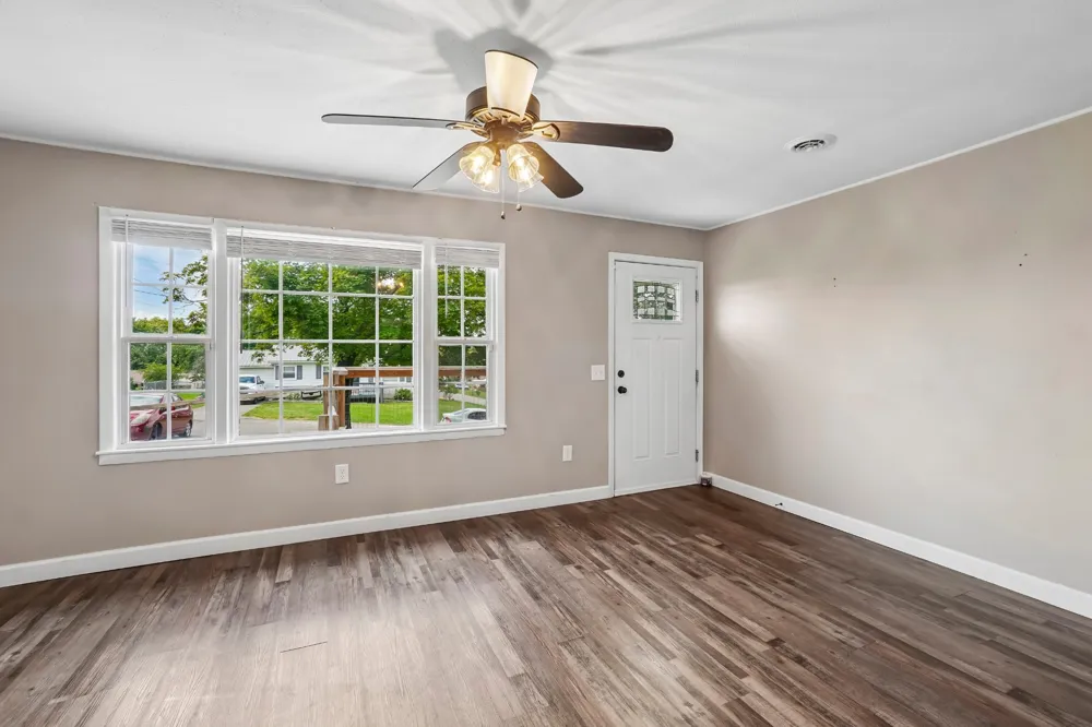 807 Hilltop Dr Greeneville, TN 37745