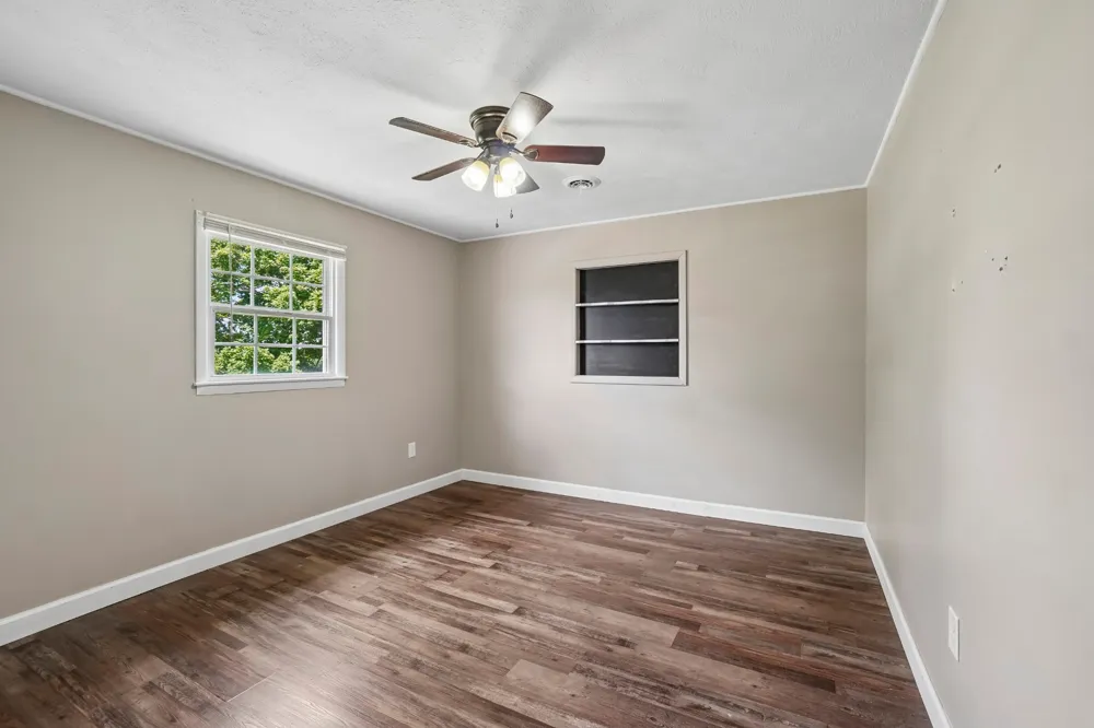 807 Hilltop Dr Greeneville, TN 37745
