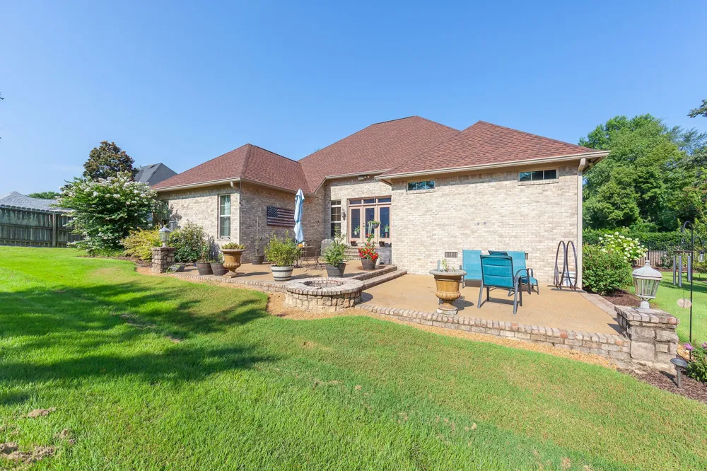 88 Epperson Dr Jackson, TN 38305