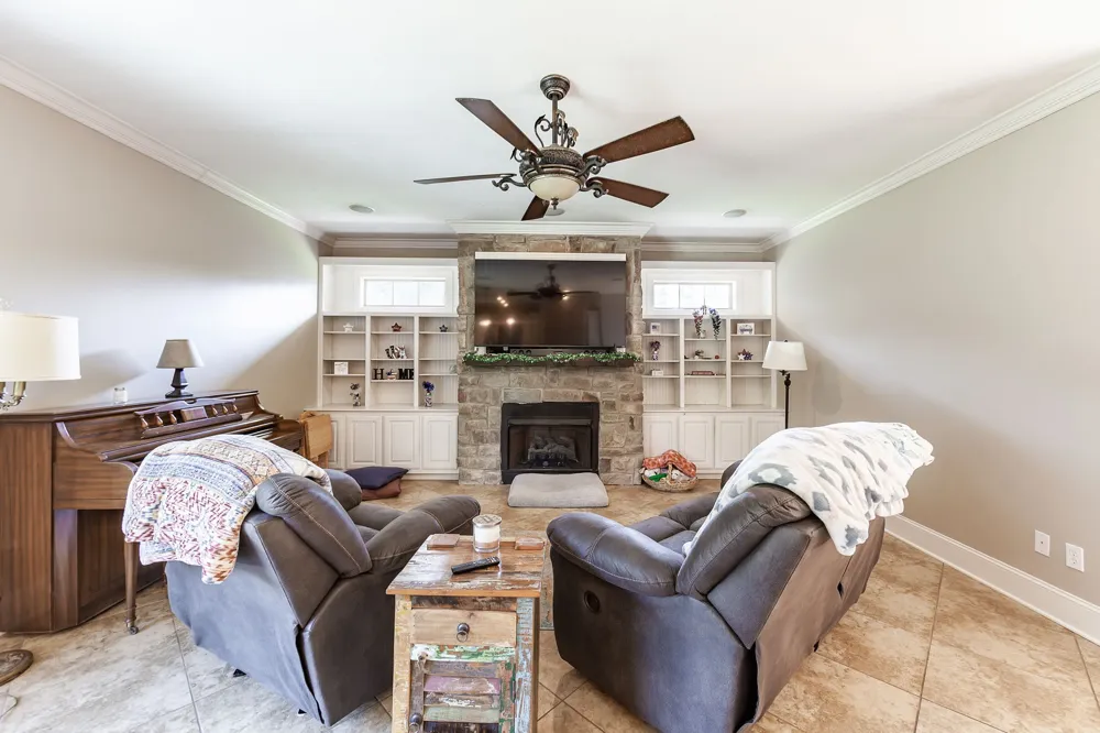 88 Epperson Dr Jackson, TN 38305