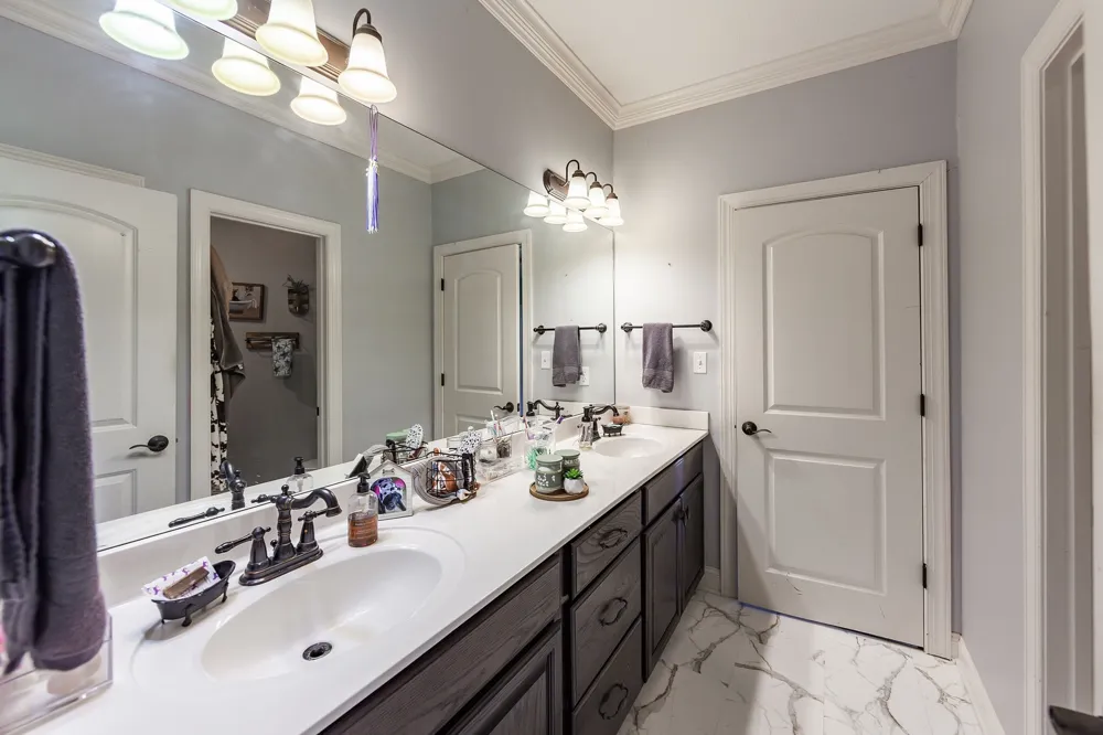 88 Epperson Dr Jackson, TN 38305