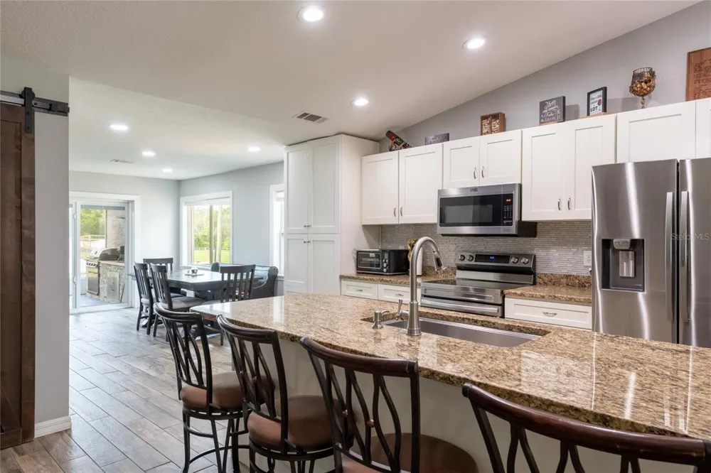 16142 BREAKWATER LANE Spring Hill, FL 34610