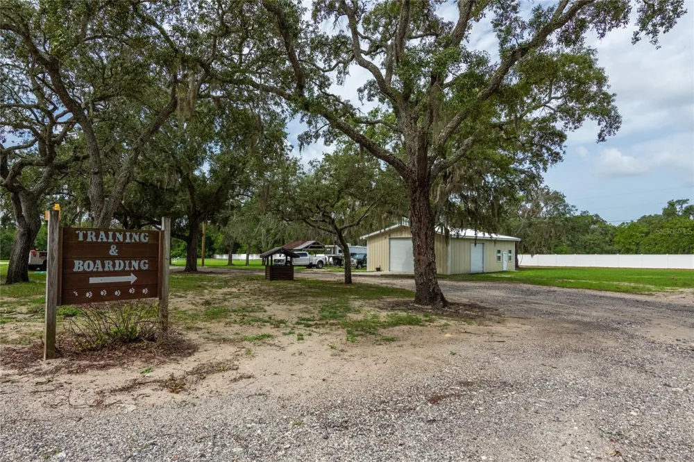 16142 BREAKWATER LANE Spring Hill, FL 34610