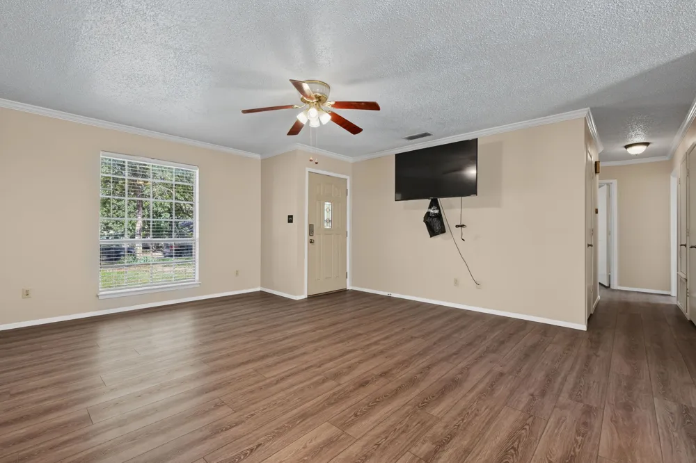 1309 East Street Graham, TX 76450