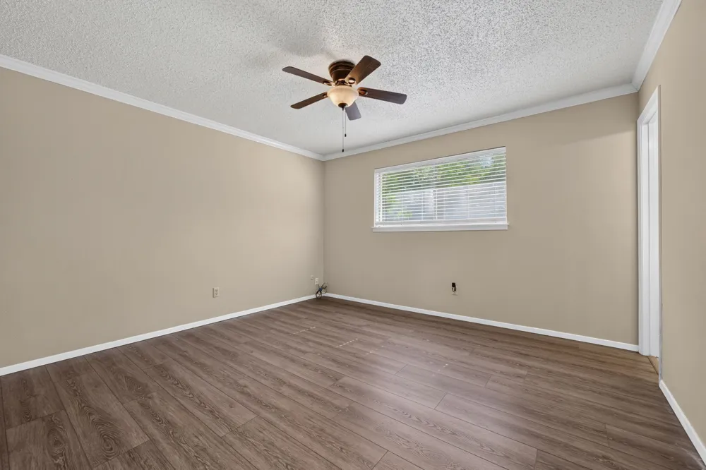 1309 East Street Graham, TX 76450
