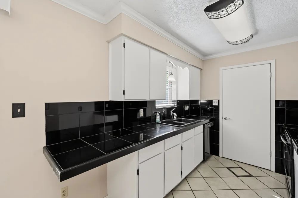 1309 East Street Graham, TX 76450