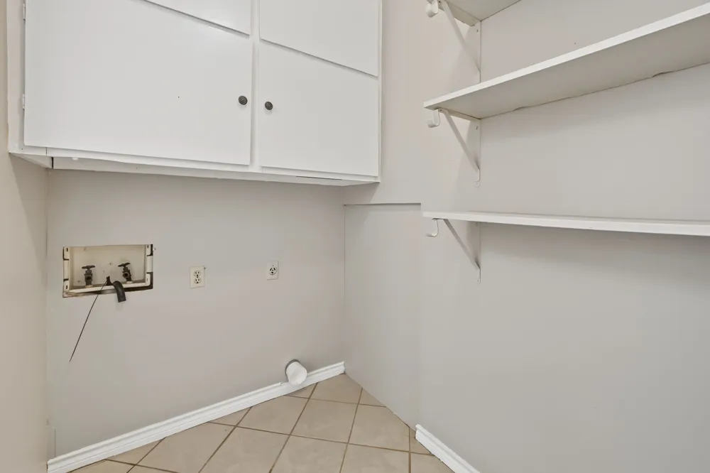 1309 East Street Graham, TX 76450