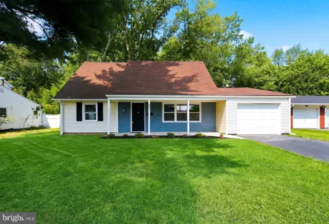 21 GLENVIEW LANE