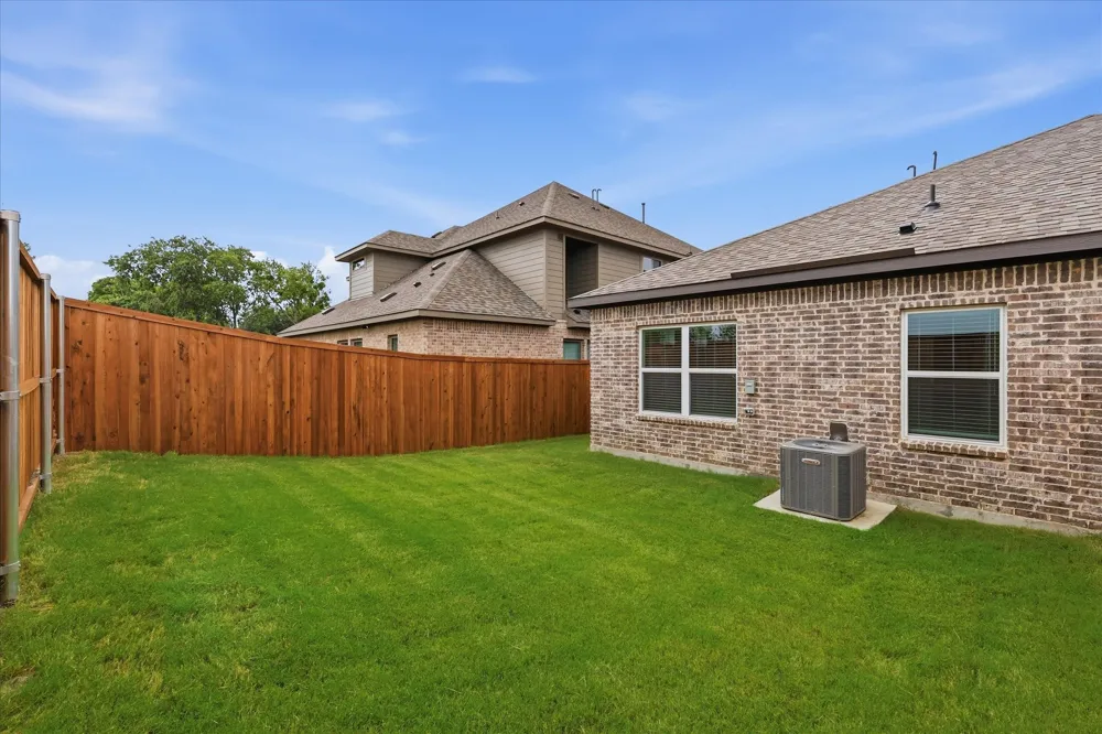 186 Balboa Lane #8 Princeton, TX 75407