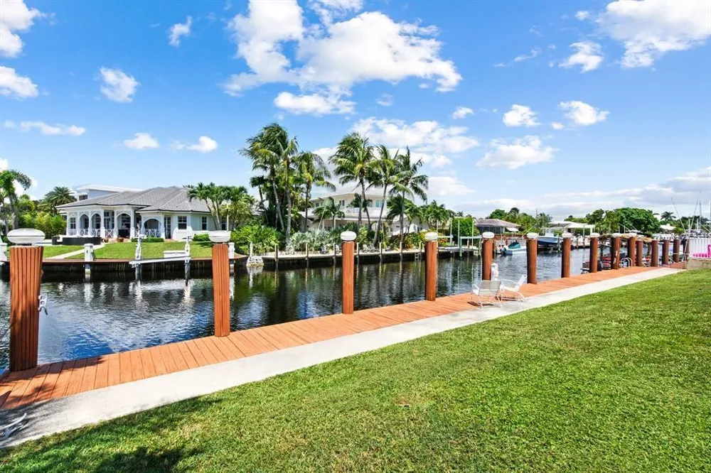 4041 NE 27TH TERRACE Lighthouse Point, FL 33064