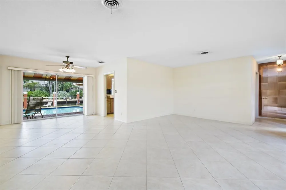 4041 NE 27TH TERRACE Lighthouse Point, FL 33064