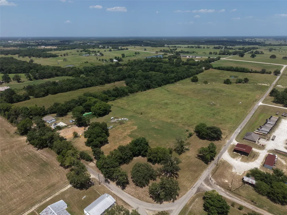 1195 RS COUNTY ROAD 1301 ROAD Emory, TX 75440