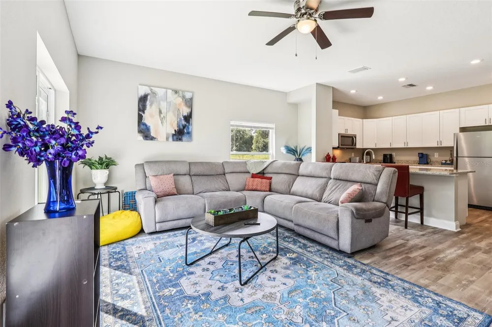 1108 FOX LAKE DRIVE Lakeland, FL 33809