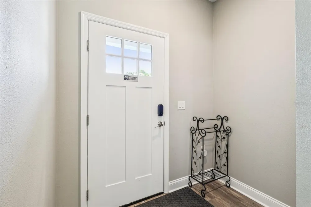 1108 FOX LAKE DRIVE Lakeland, FL 33809