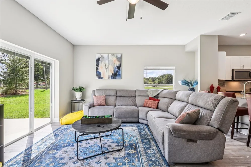 1108 FOX LAKE DRIVE Lakeland, FL 33809