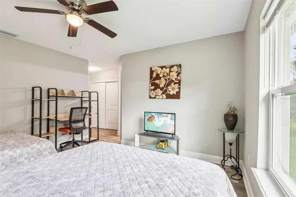 1108 FOX LAKE DRIVE Lakeland, FL 33809