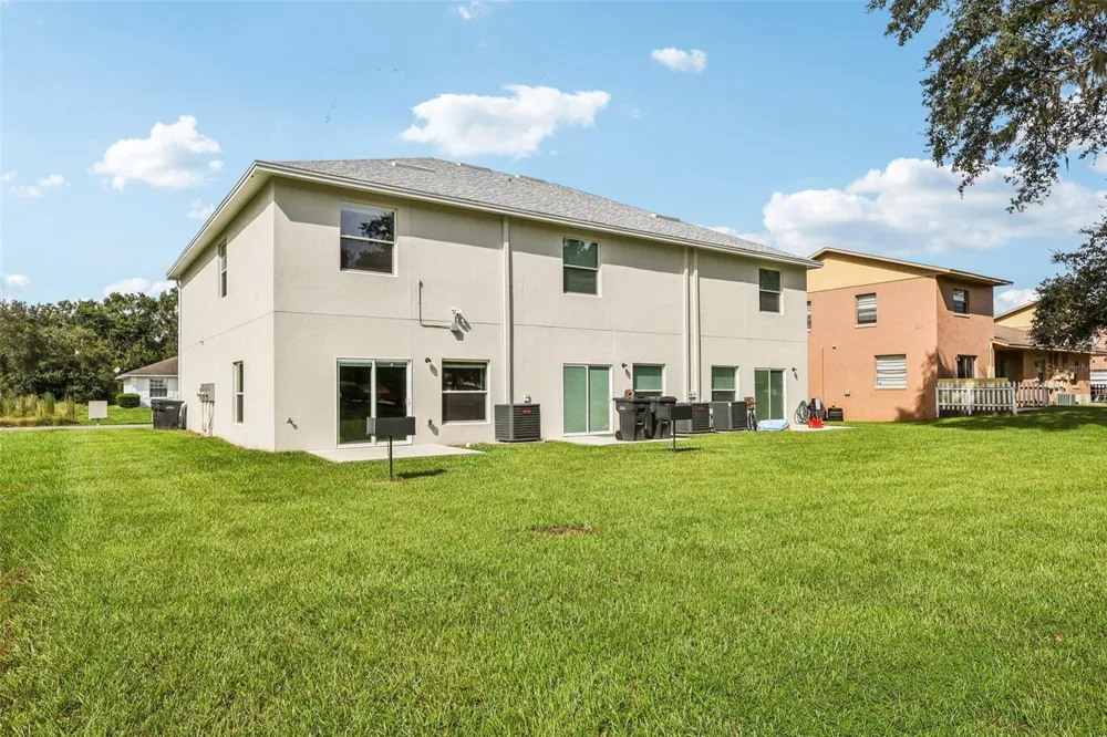 1108 FOX LAKE DRIVE Lakeland, FL 33809