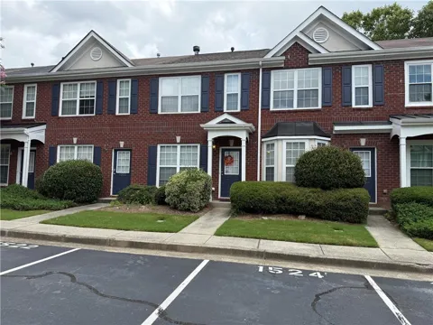 1524 Cove Creek Circle