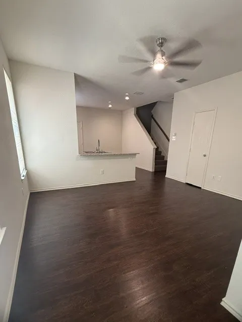 5417 Prairie Lane Grand Prairie, TX 75052