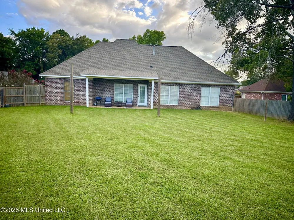 804 Stayton Cove Byram, MS 39272