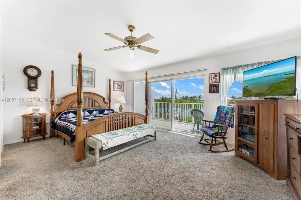 95 Coco Plum Dr Unit 4B & Slip B-34 Marathon, FL 33050