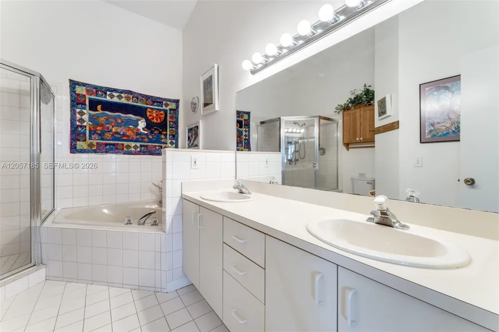 95 Coco Plum Dr Unit 4B & Slip B-34 Marathon, FL 33050