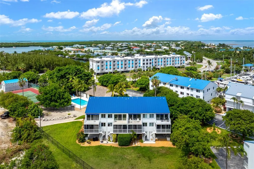 95 Coco Plum Dr Unit 4B & Slip B-34 Marathon, FL 33050