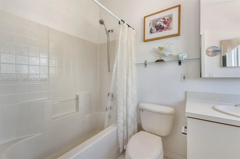 95 Coco Plum Dr Unit 4B & Slip B-34 Marathon, FL 33050