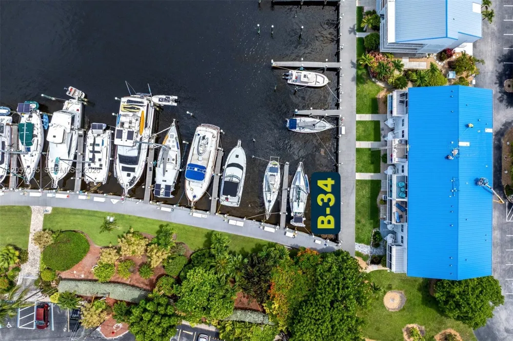 95 Coco Plum Dr Unit 4B & Slip B-34 Marathon, FL 33050