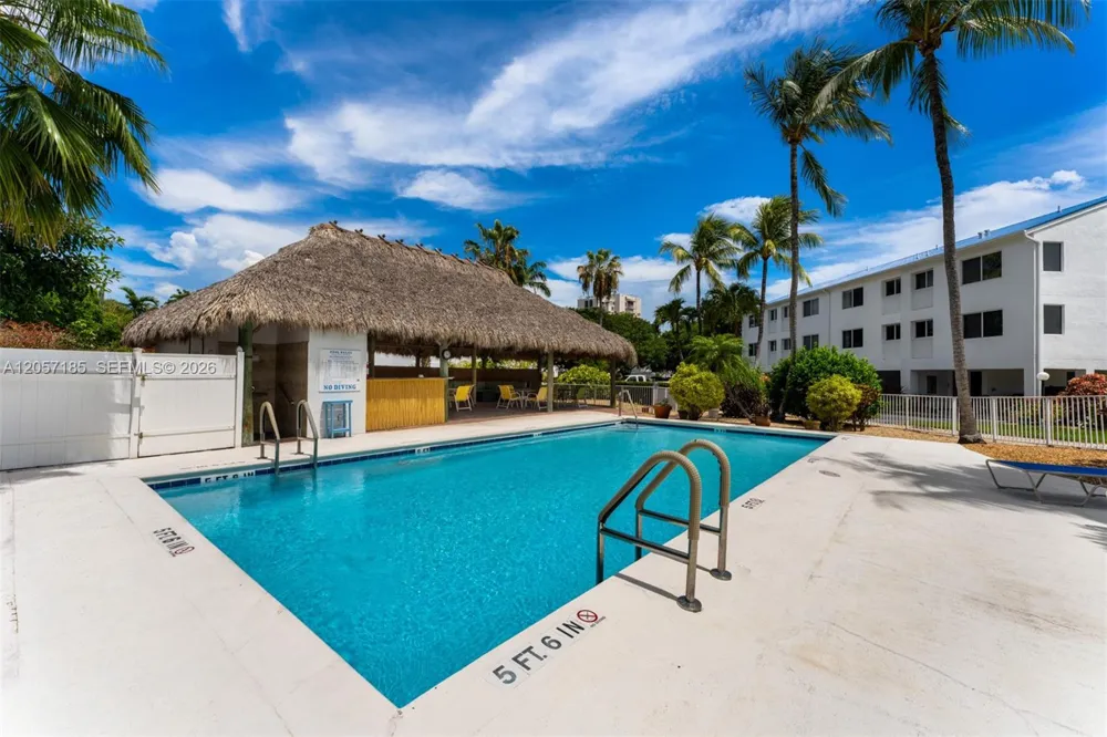 95 Coco Plum Dr Unit 4B & Slip B-34 Marathon, FL 33050