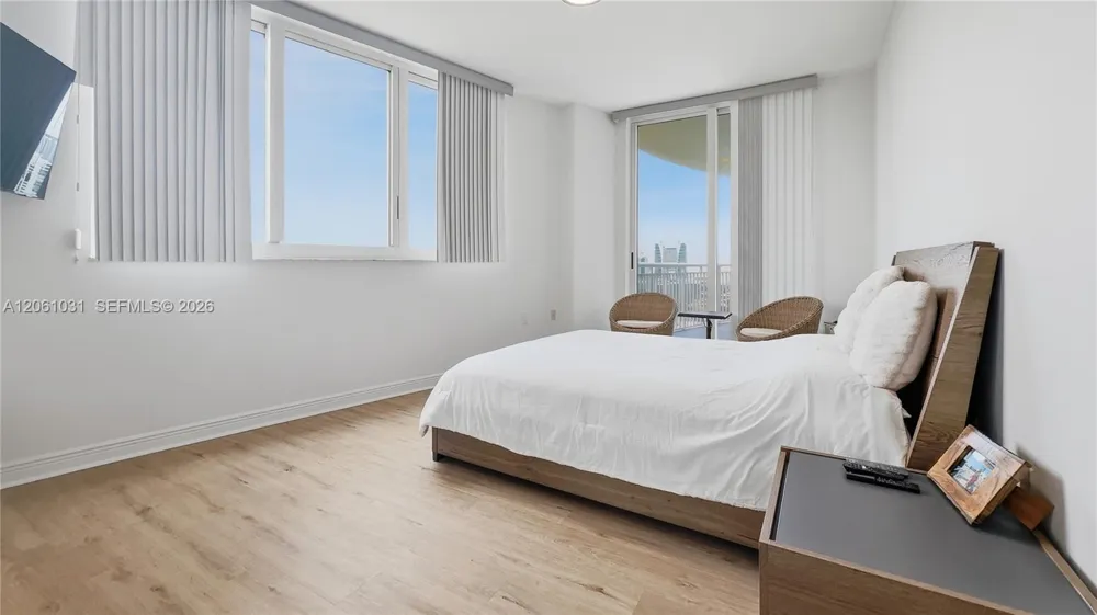 1755 E Hallandale Beach Blvd #2303E Hallandale Beach, FL 33009