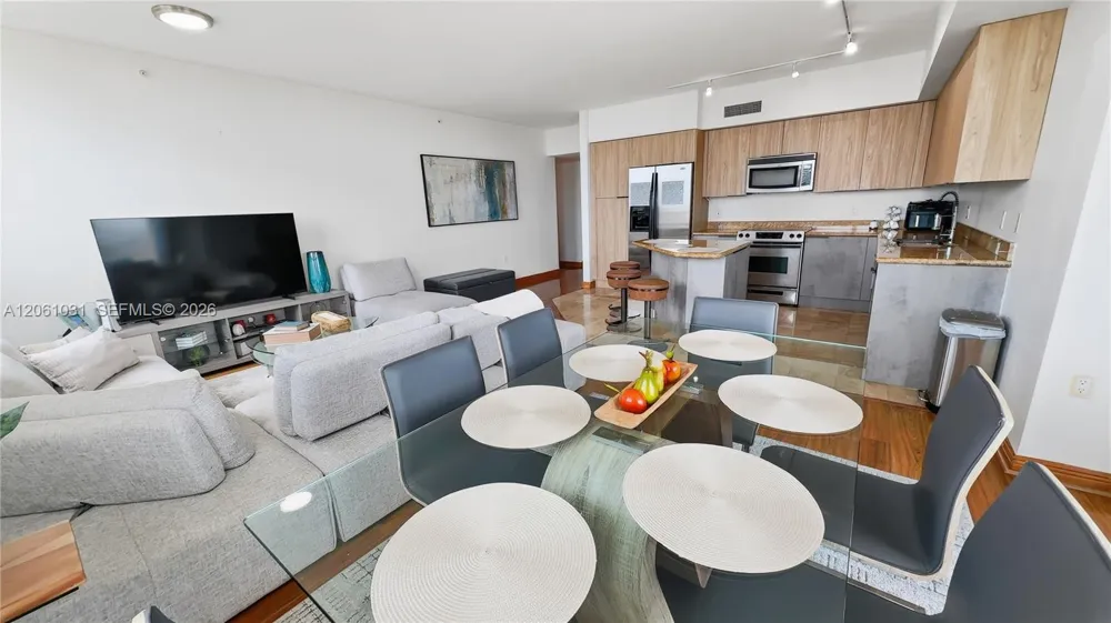 1755 E Hallandale Beach Blvd #2303E Hallandale Beach, FL 33009