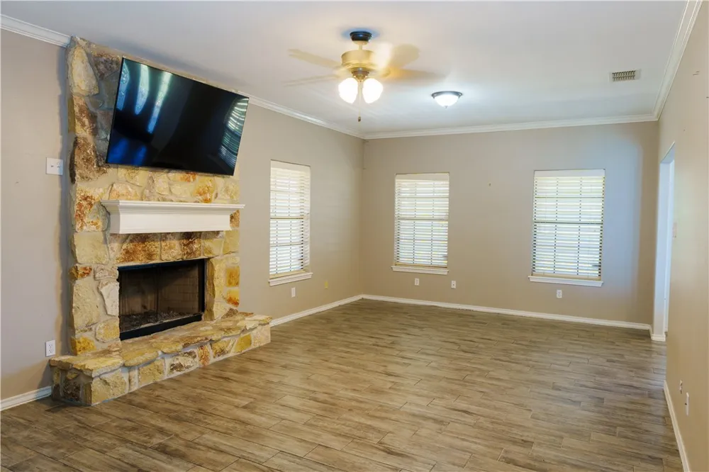 4745 Fm 624 Road Robstown, TX 78380