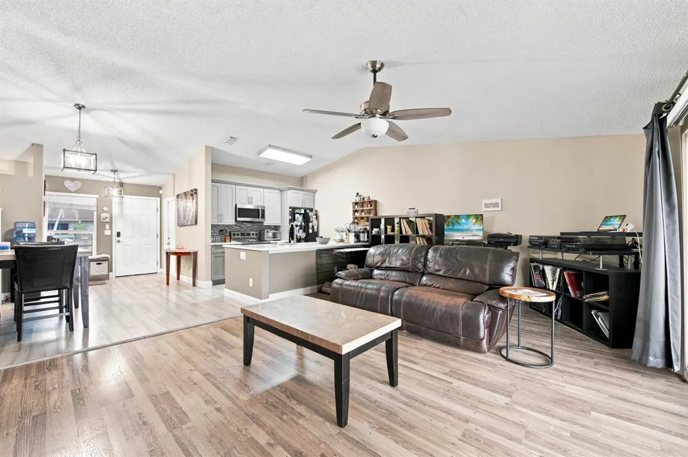 18 WINCHMORE LANE Boynton Beach, FL 33426