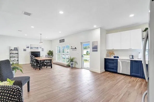 2622 NE 27TH AVENUE Lighthouse Point, FL 33064