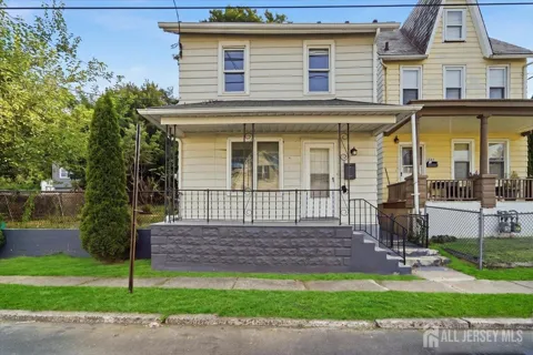 319 warren Street