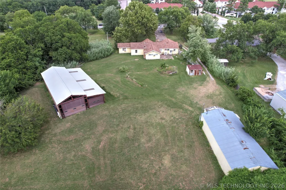 2435 W Omaha Street Broken Arrow, OK 74012